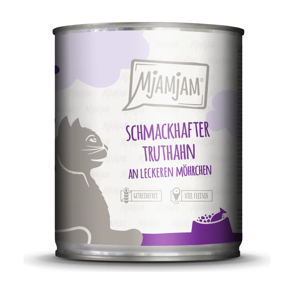 MjAMjAM schmackhafter Truthahn an leckeren Möhrchen
