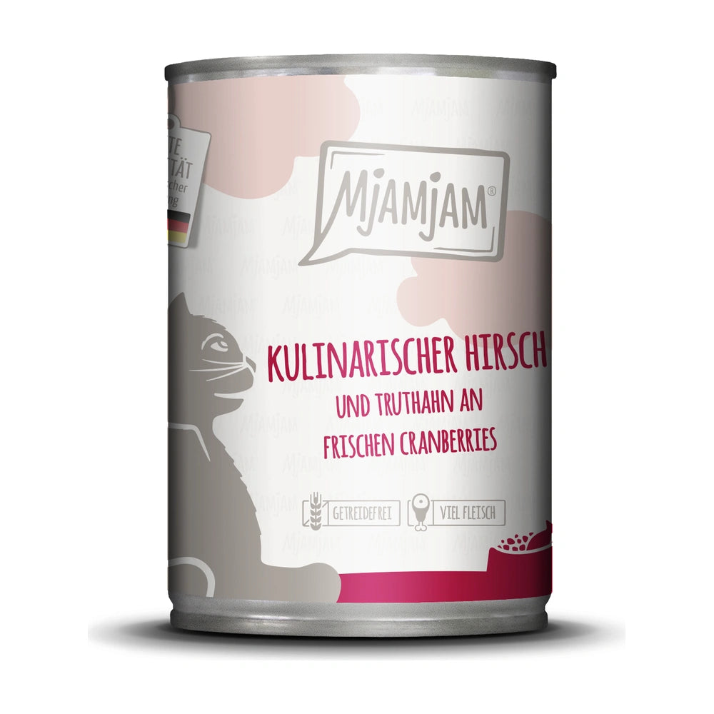 MjAMjAM kulinarischer Hirsch und Truthahn an frischen Cranberries
