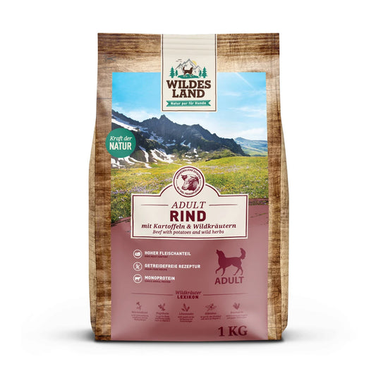 Wildes Land Rind mit Kartoffeln